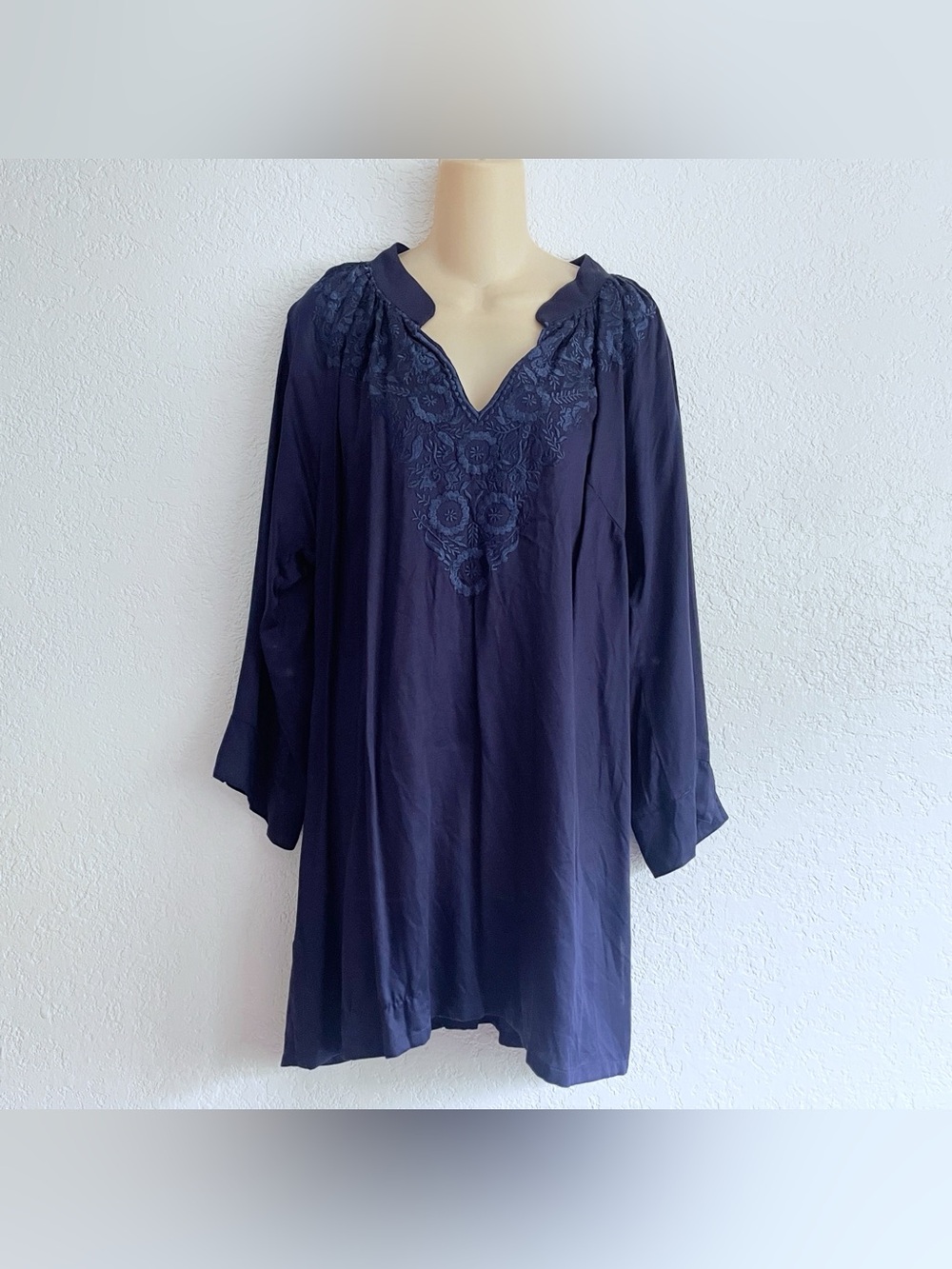 Rock Flower Paper Navy Embroidered V-Neck Tunic Top Large Boho Artisan Hippie
